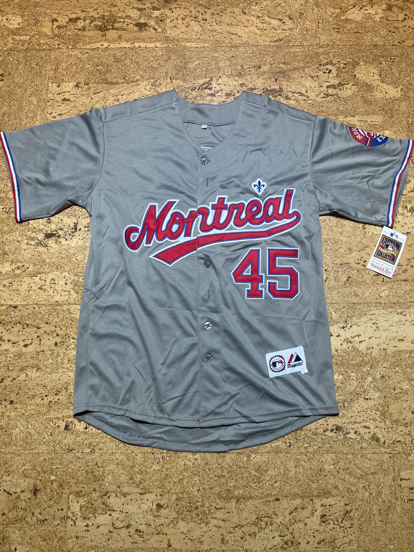 Pedro Martinez gris