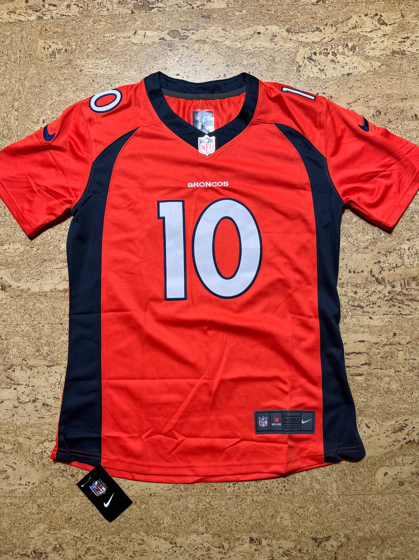 Bo Nix orange