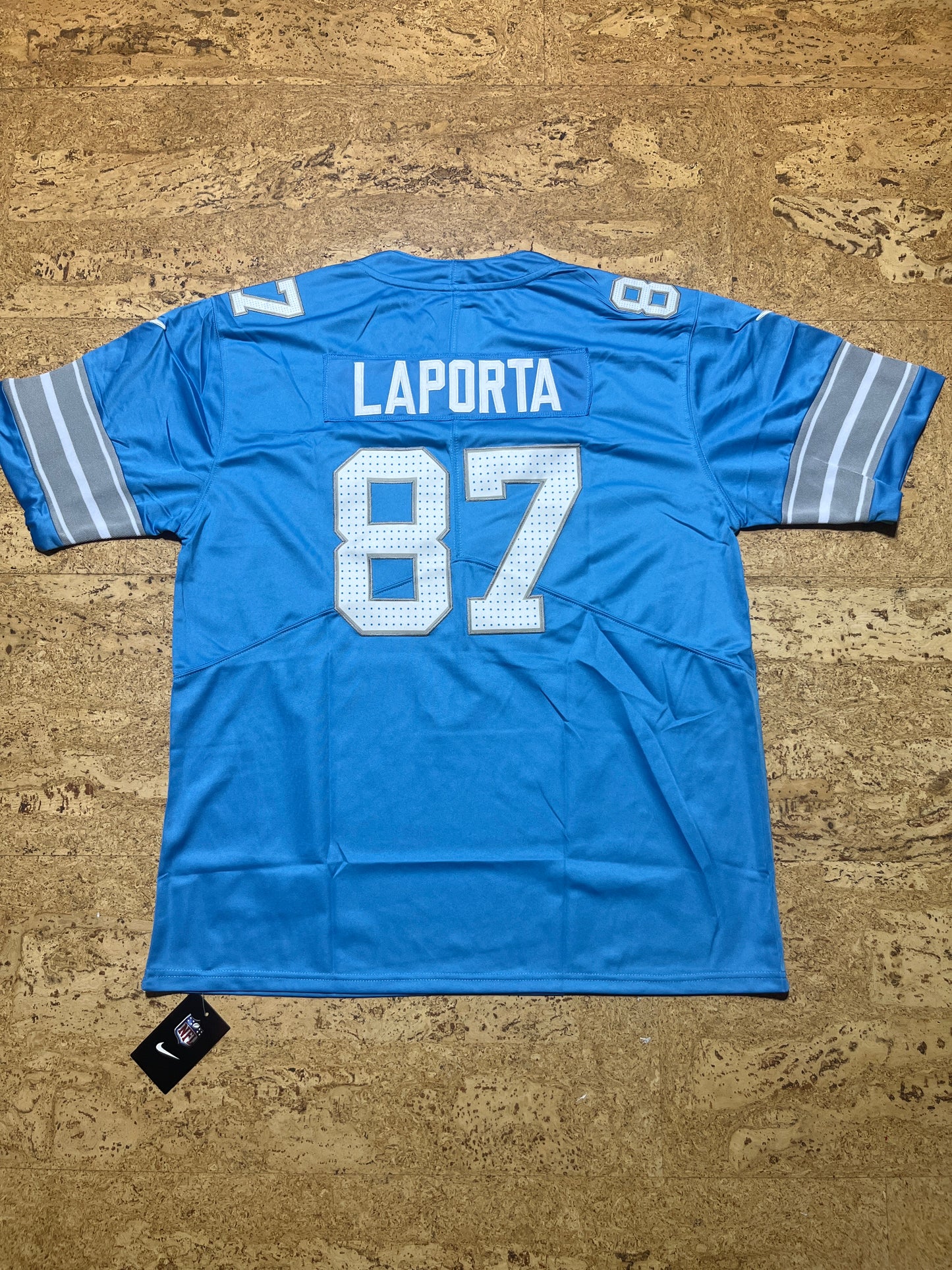 Sam Laporta bleu