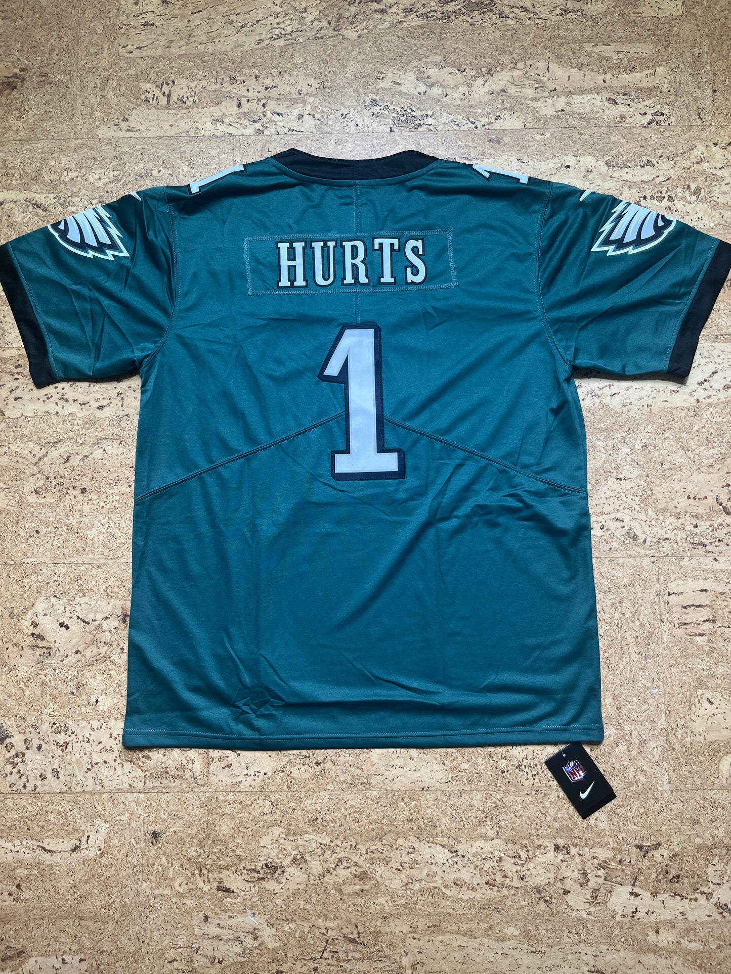 Jalen Hurts vert