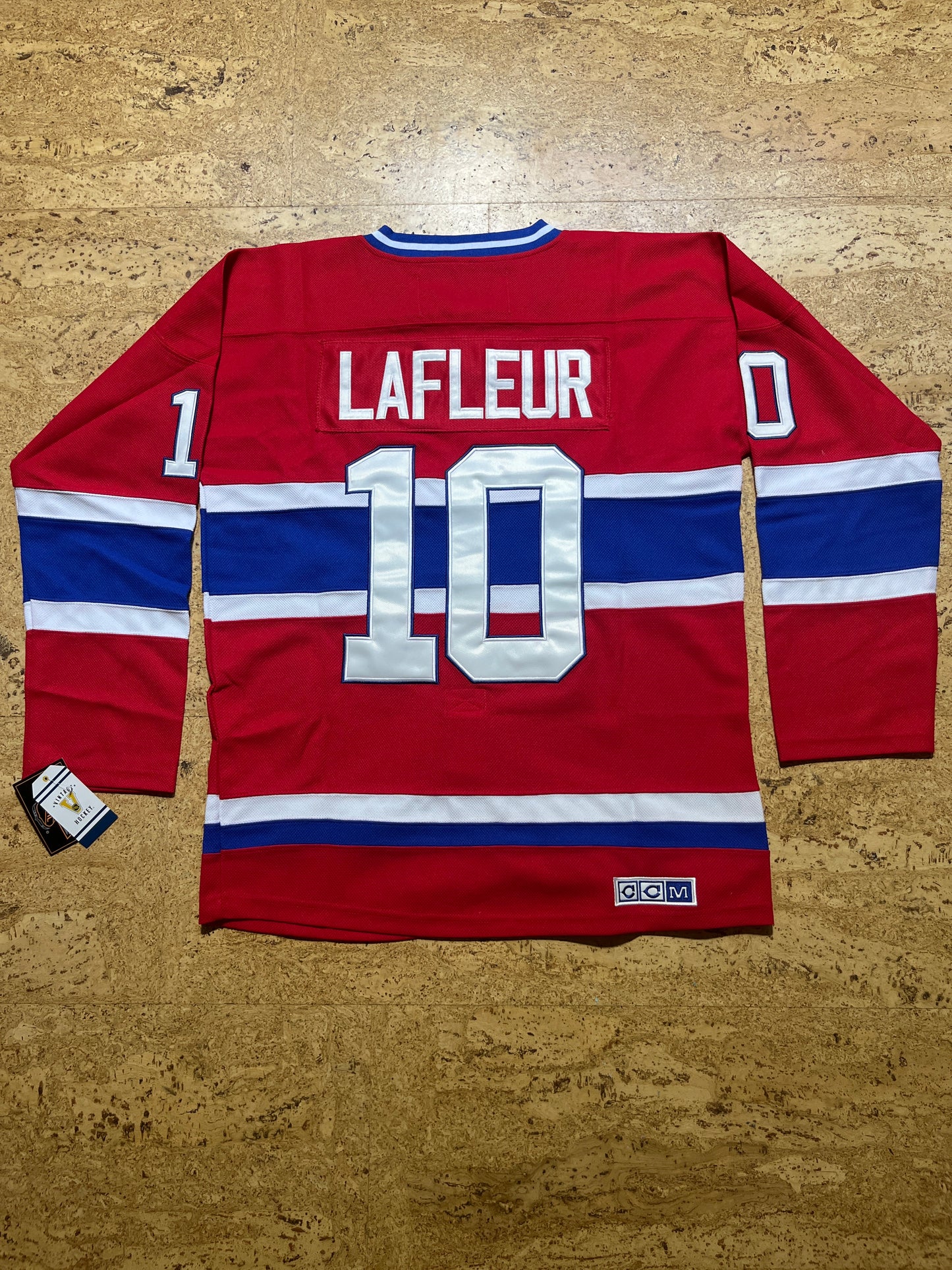 Guy Lafleur red