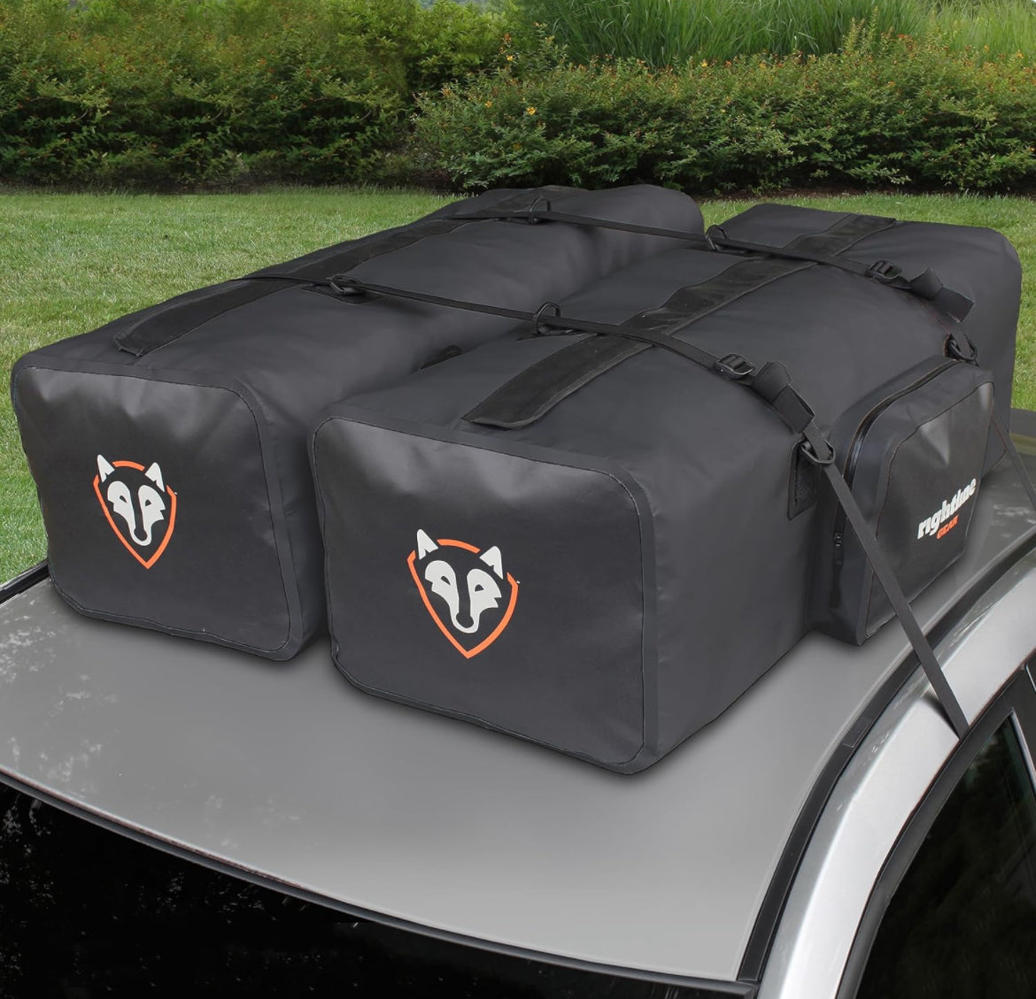 Brand NEW Sac pour le toit Rightline Gear 100D90 Car Top Duffle Bag NEUF 36”x16”x13”