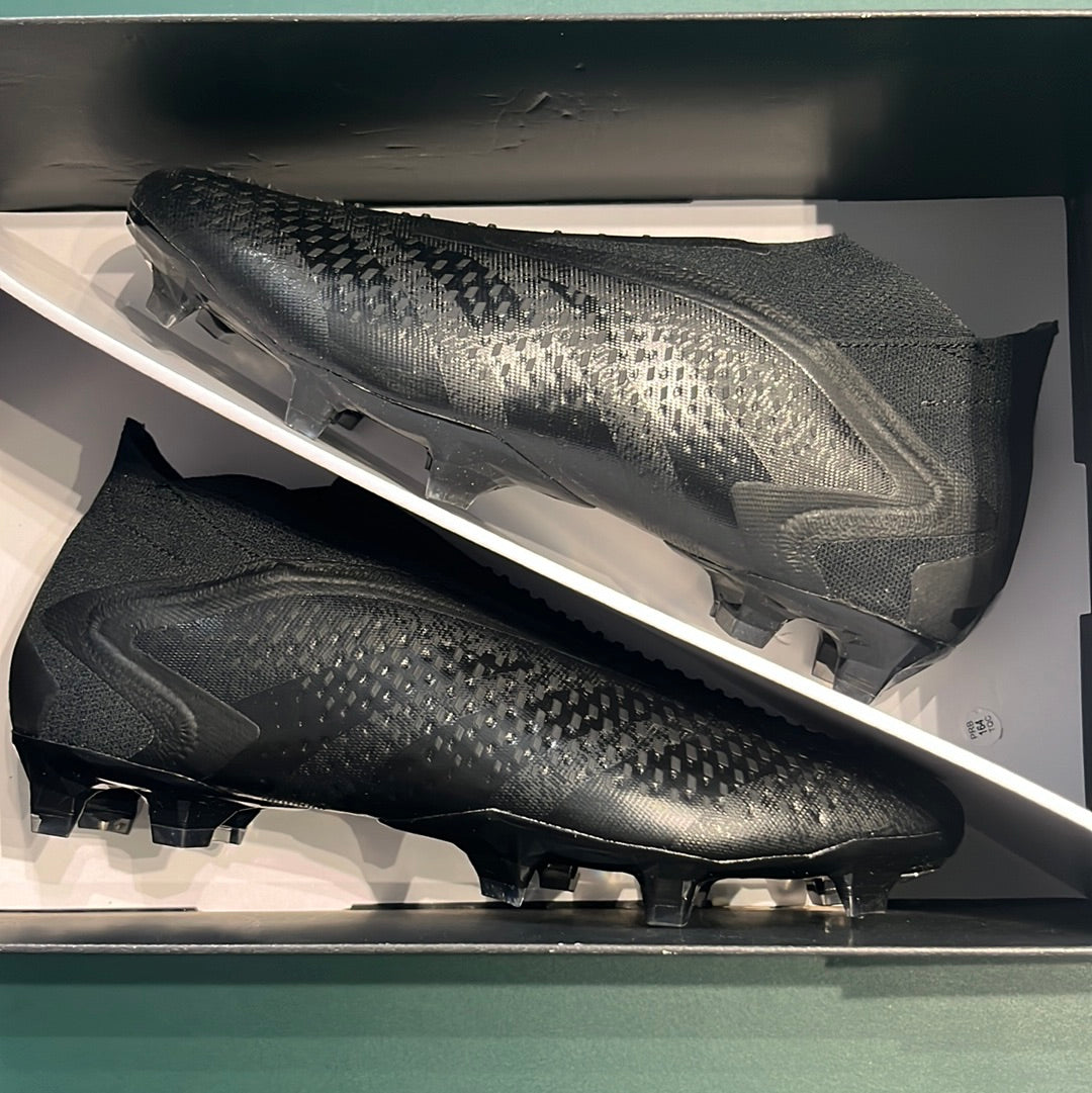 Predator Accuracy + FG noir