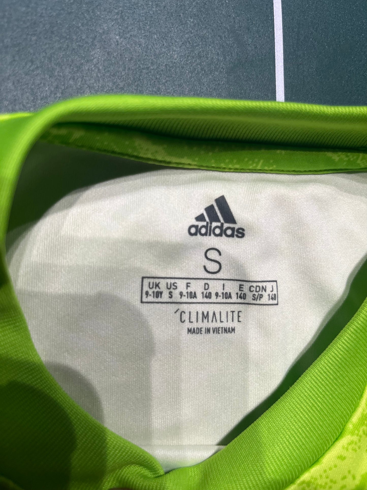 adidas boys adiPro 19 Goalkeeper Jersey S et L enfant