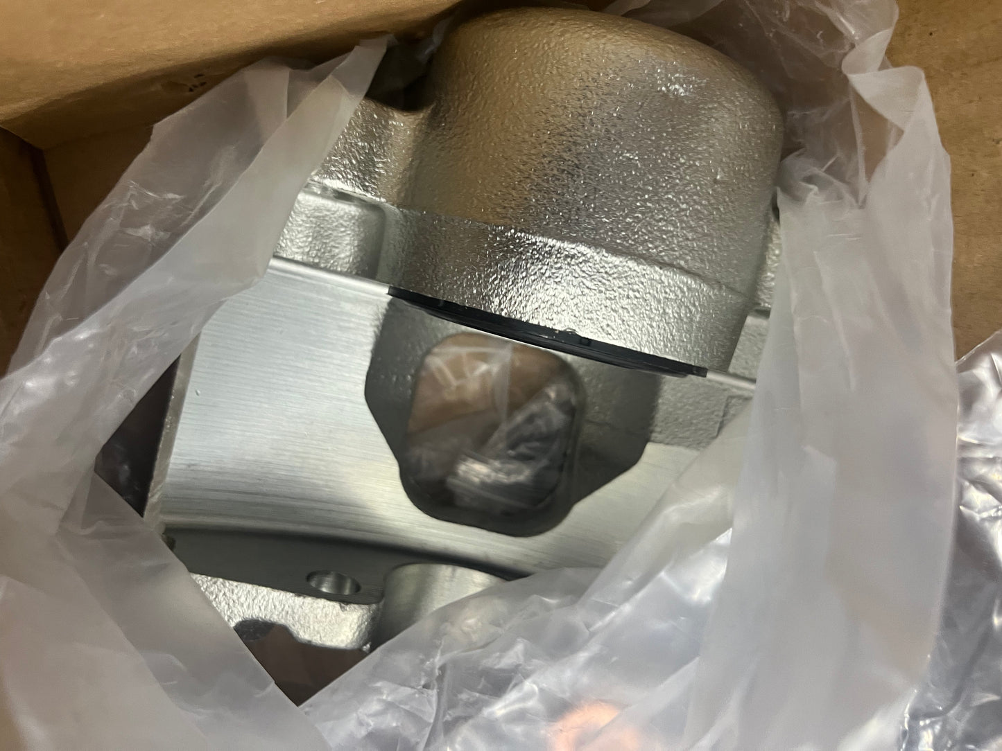 2 front calipers Mercedes-Benz Models - W163 ML320 1998-2003 3.2L, ML350 2003-2005 3.7L, ML430 1999 4.3L - Front Driver and Passenger Side