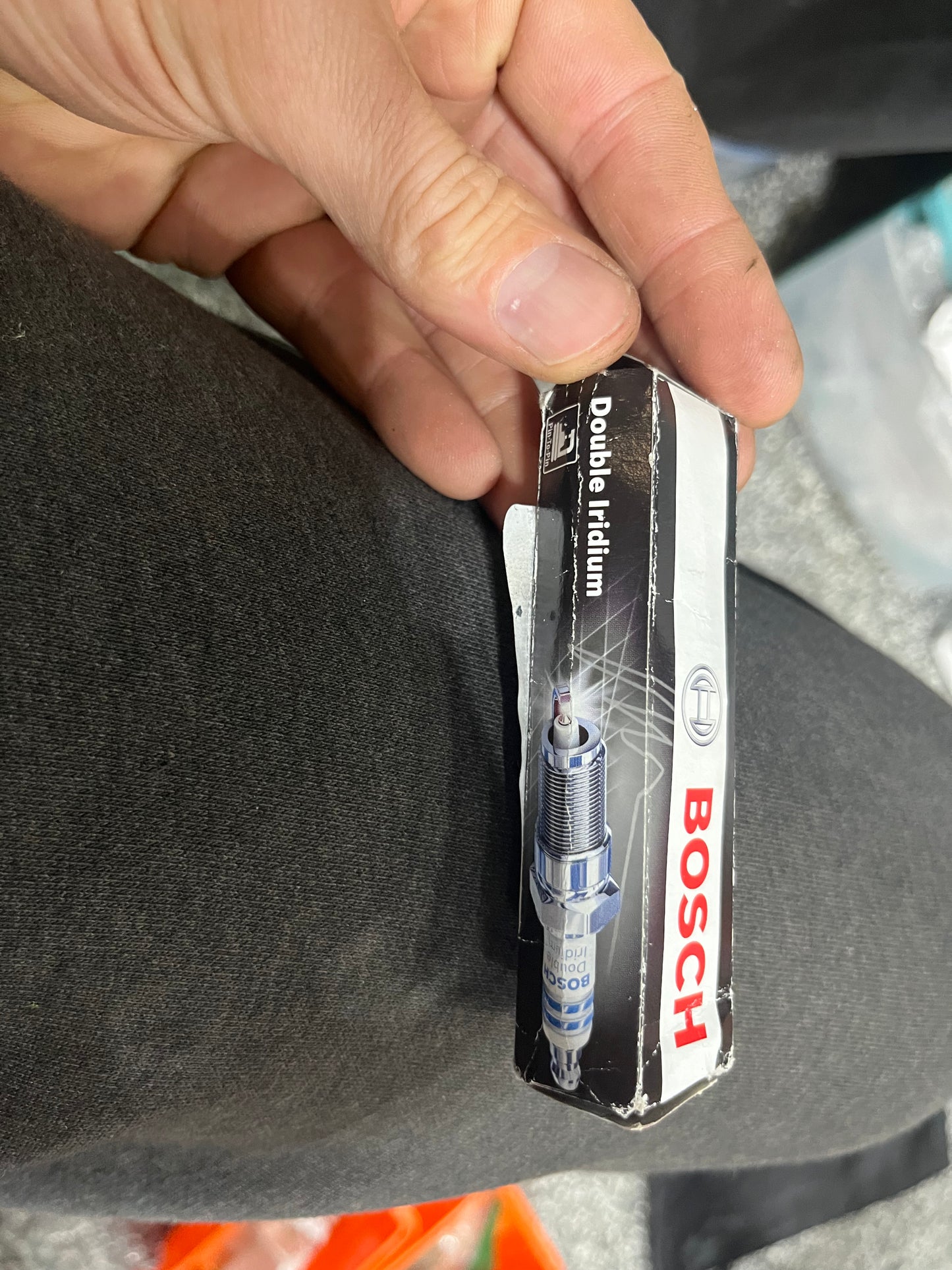 Bosch 9622 Original Equipment Fine Wire Iridium Spark Plug, (Pack of 1), 1 Pack