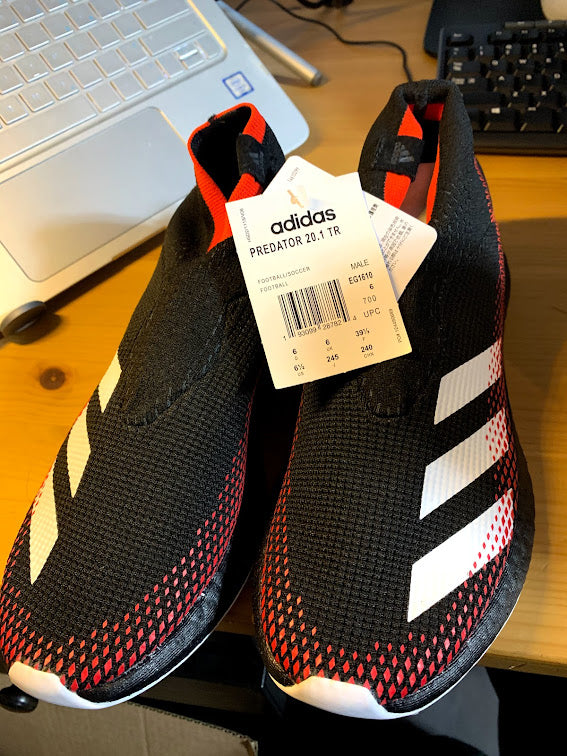 Predator 20.1 Turf Black