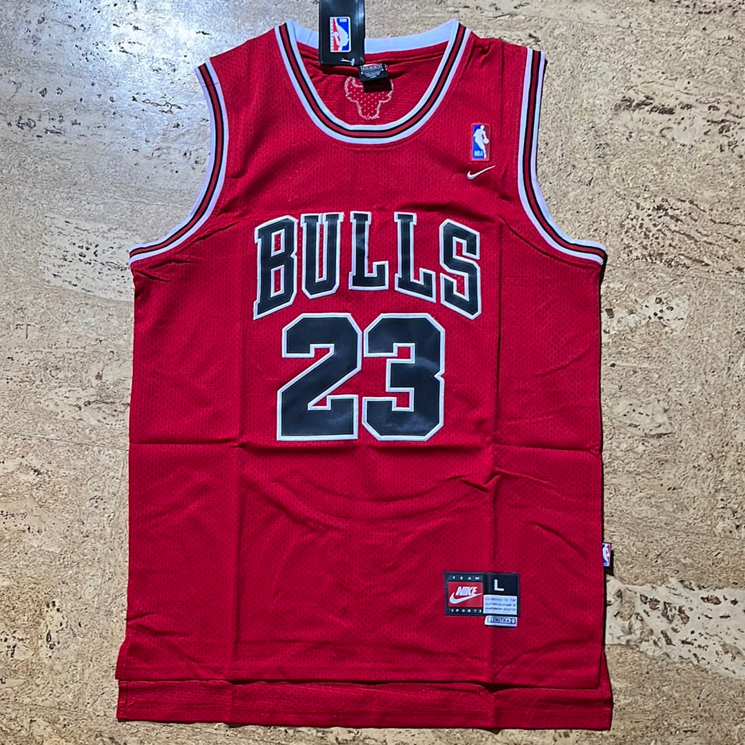 Michael Jordan rouge