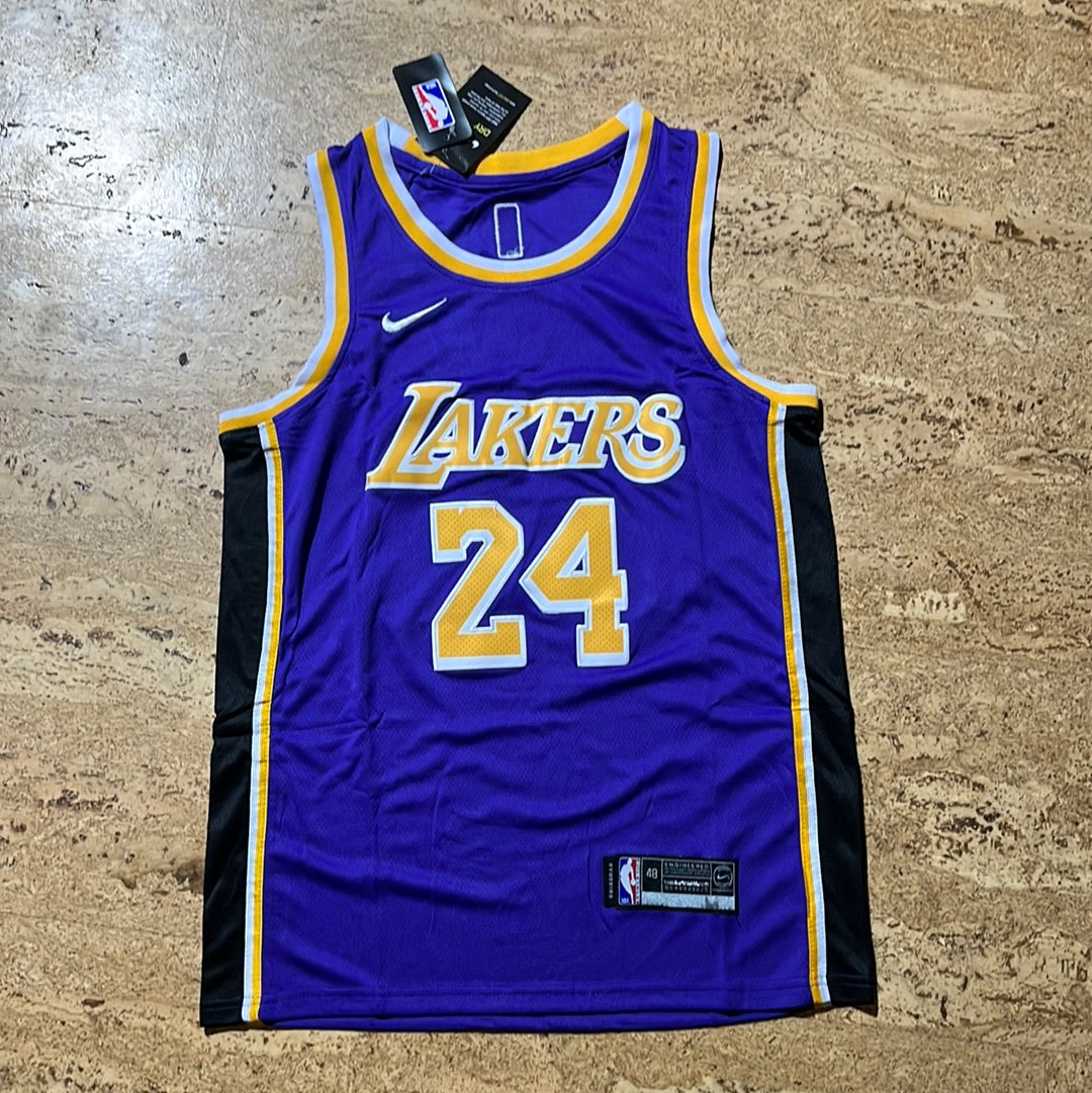 Kobe Bryant mauve classic
