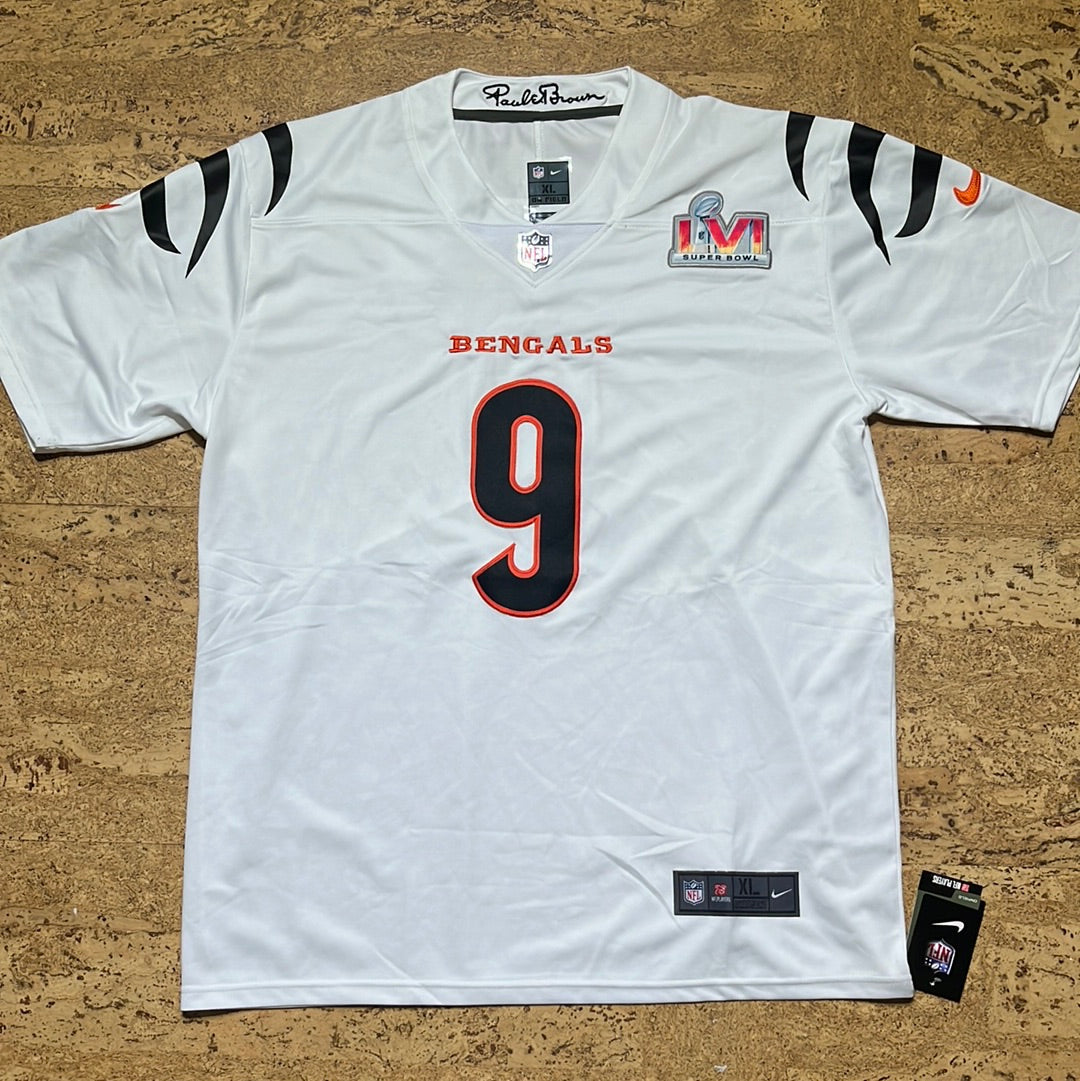 Joe Burrow blanc
