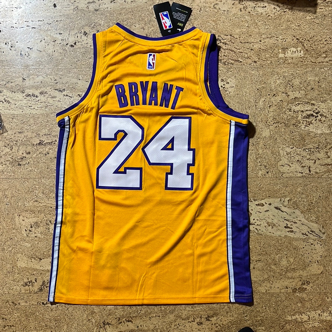 Kobe Bryant jaune