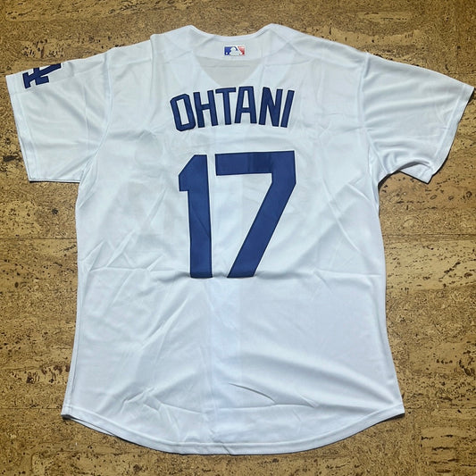 Shohei Ohtani blanc