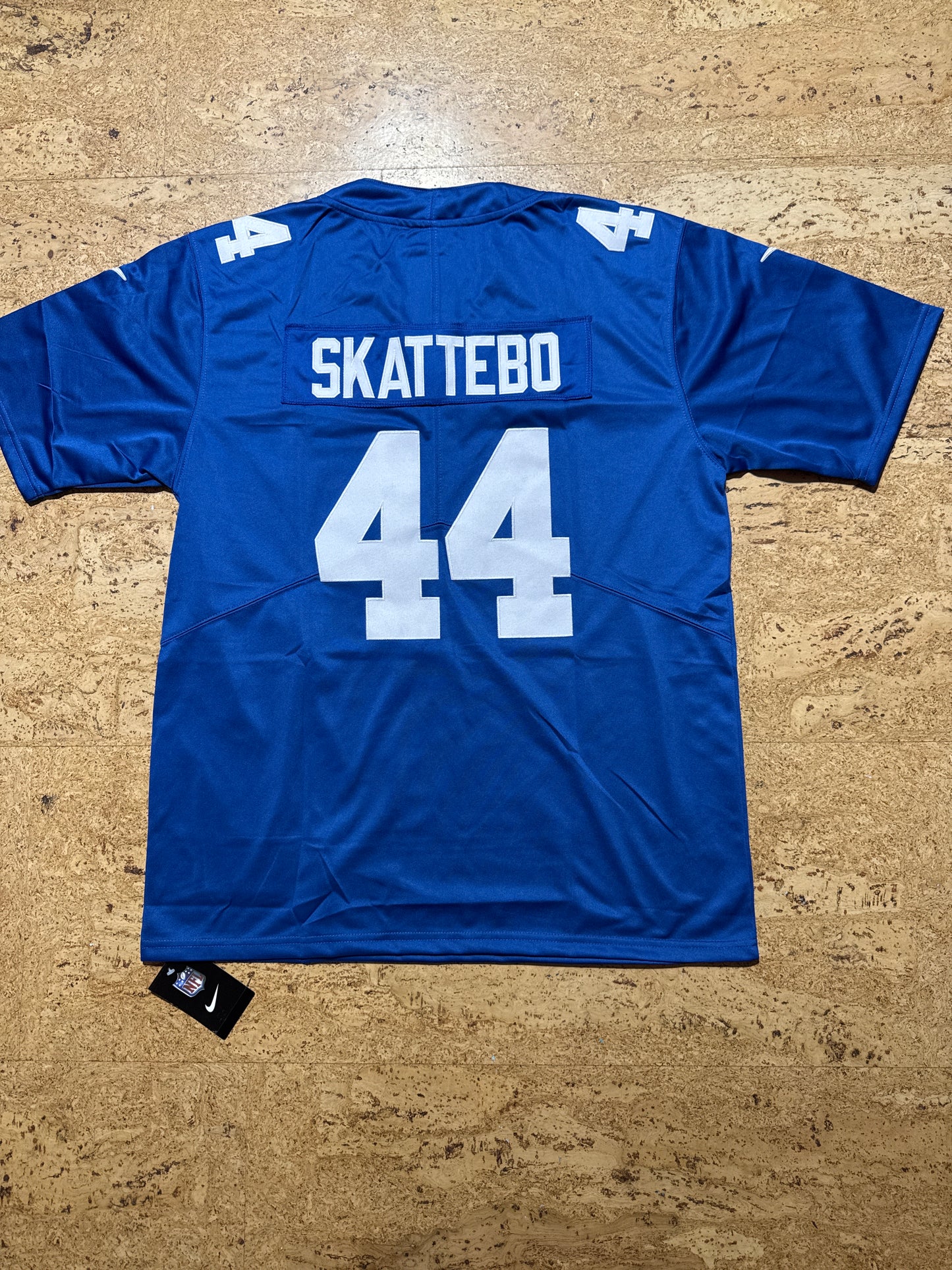 Cam Skattebo bleu