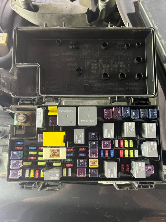 TIPM fuse box Grand Caravan 2012 SE