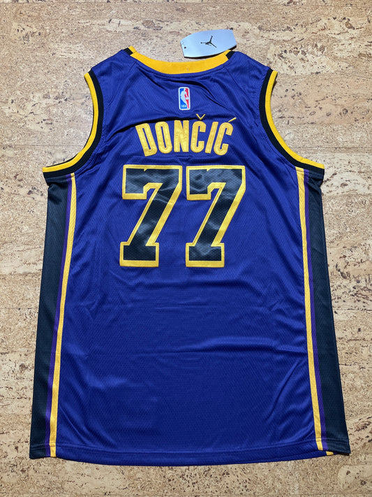 Luka Doncic mauve
