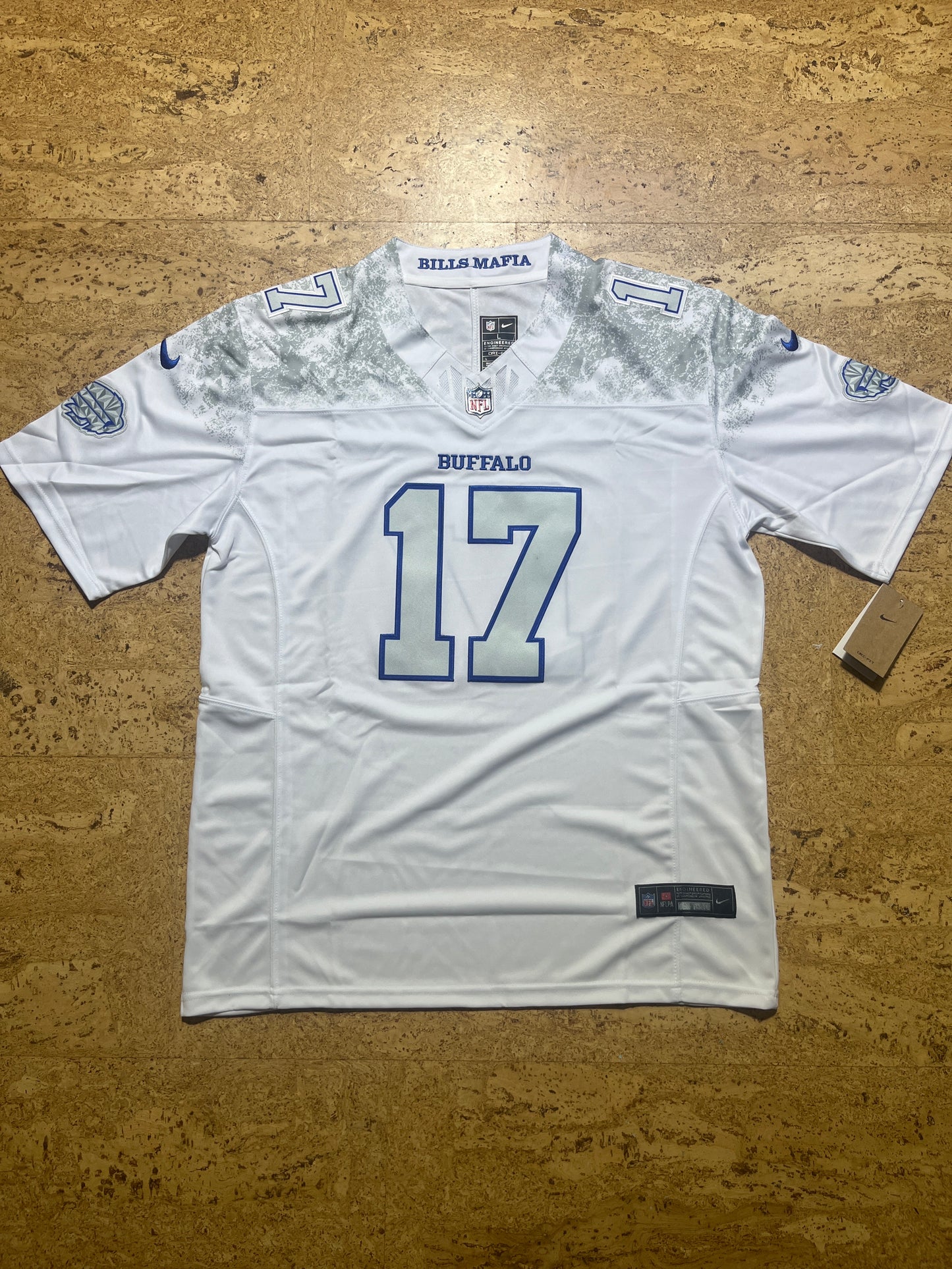 Josh Allen Blanc glace