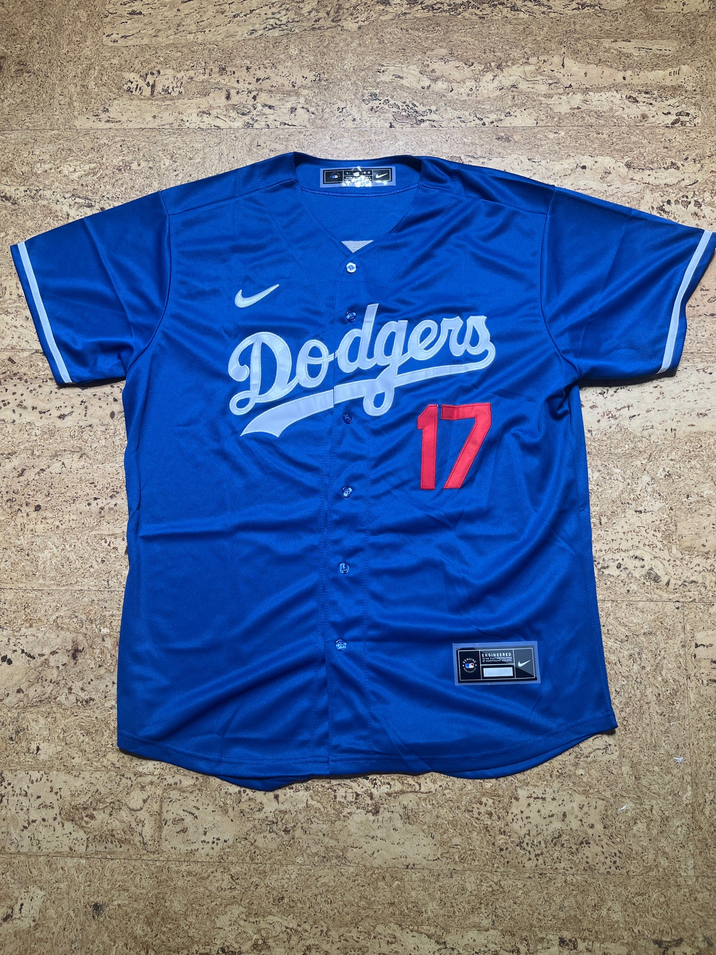 Shohei Ohtani gris/rouge