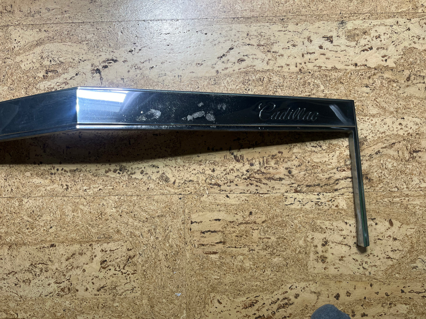 1980-1988 Cadillac Fleetwood Brougham Front GRILL HOUSING moulding TRIM ABOVE GRILL