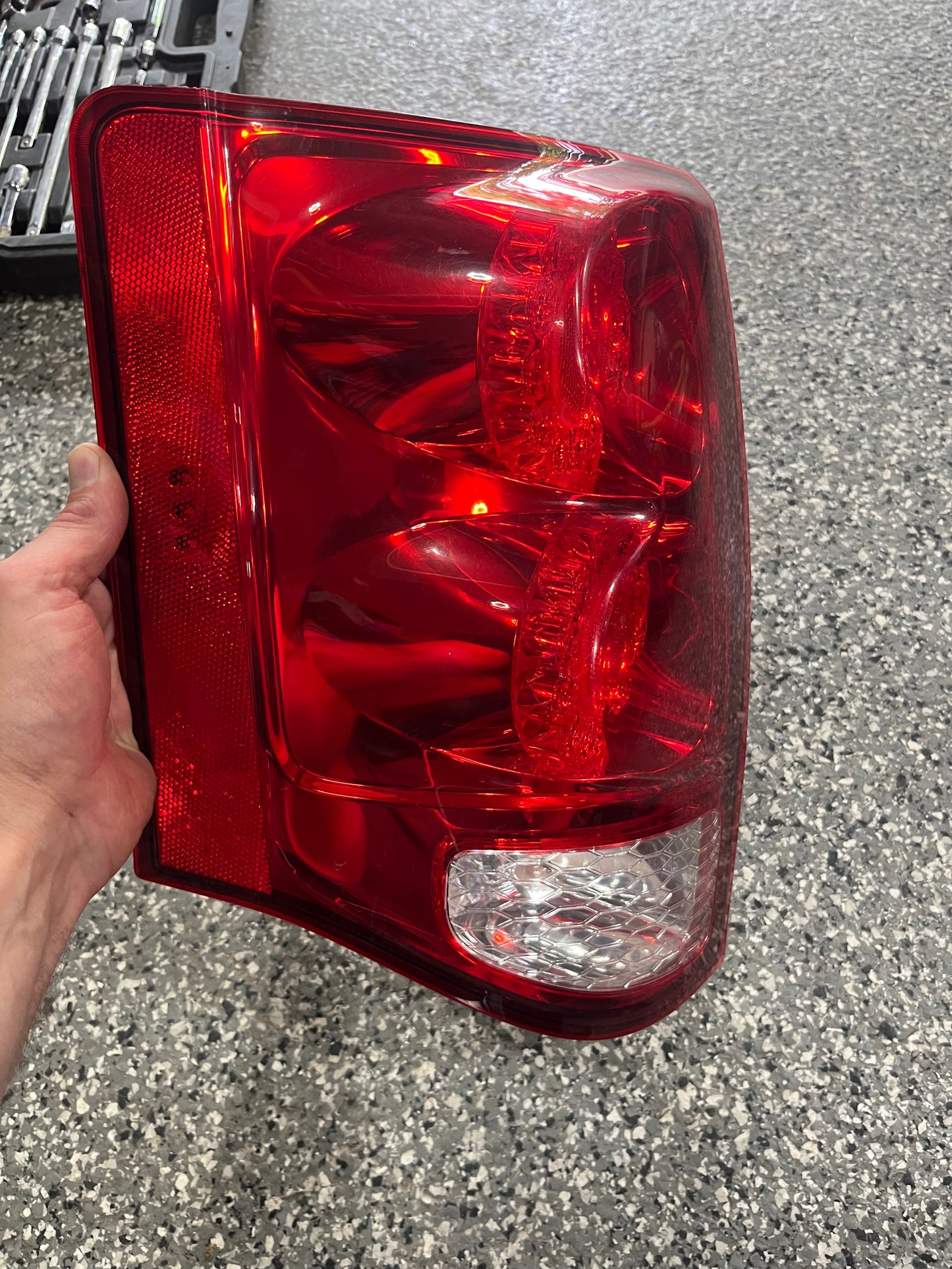 Taillight driver gauche Grand Caravan