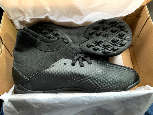 Predator 20.3 Turf Black