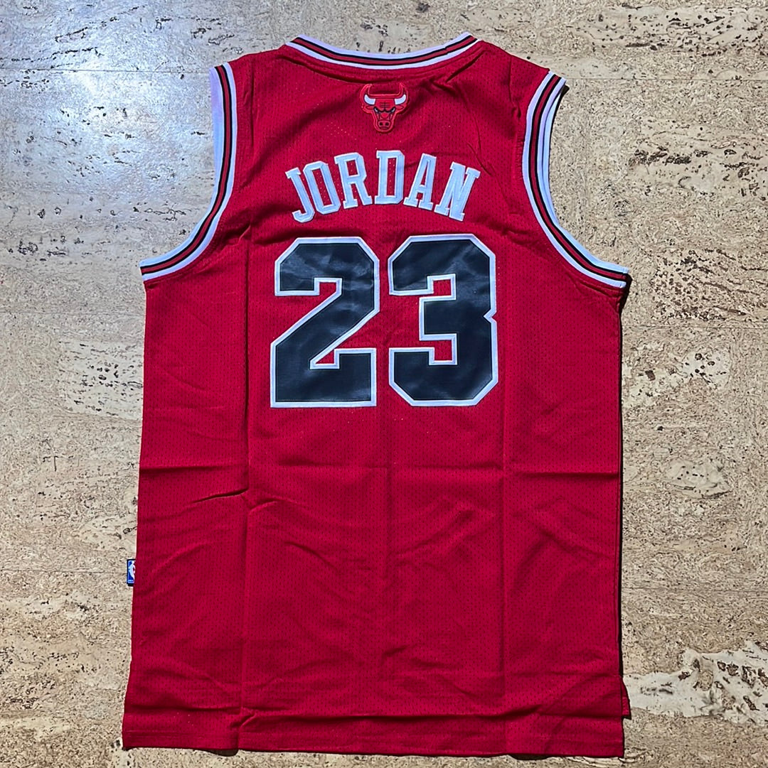 Michael Jordan rouge