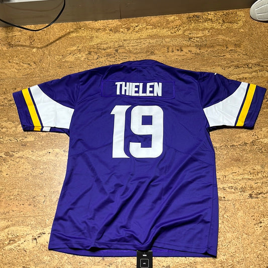 Adam Thielen mauve