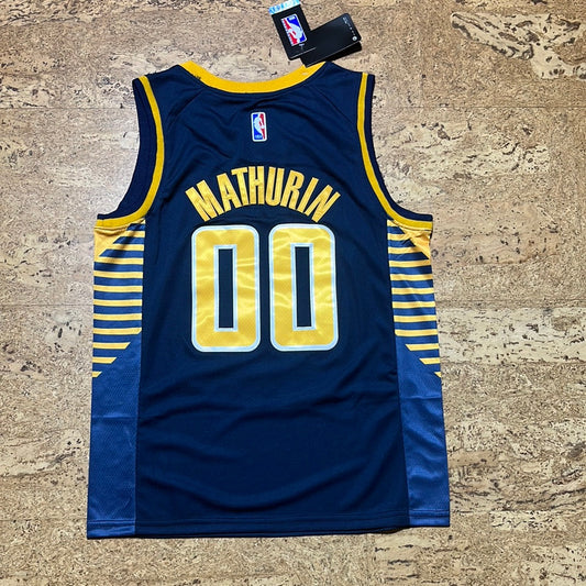 Bennedict Mathurin bleu