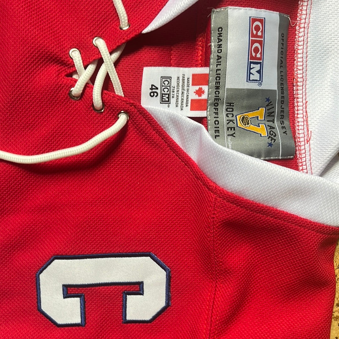 Jean Beliveau red