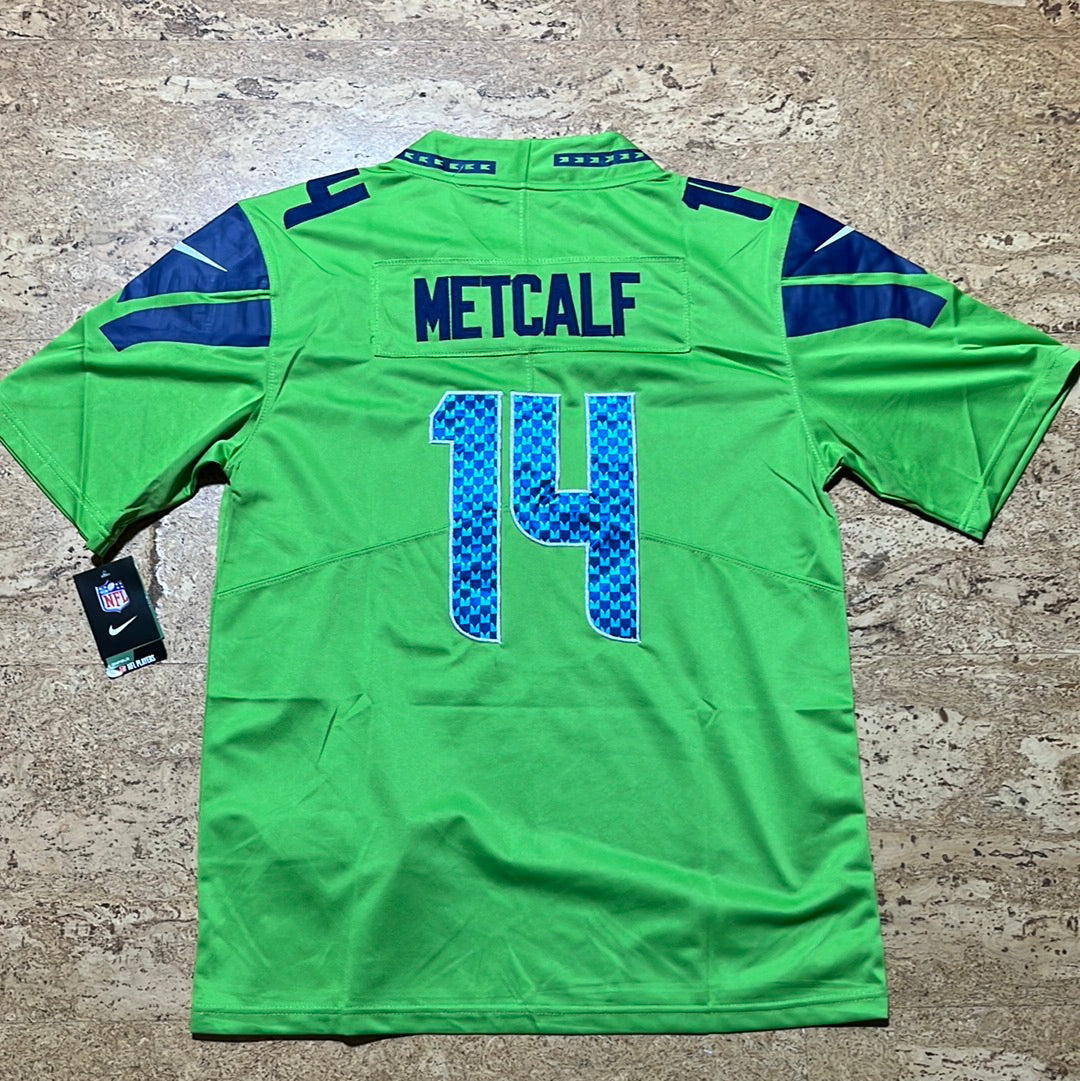 DK Metcalf vert fluo